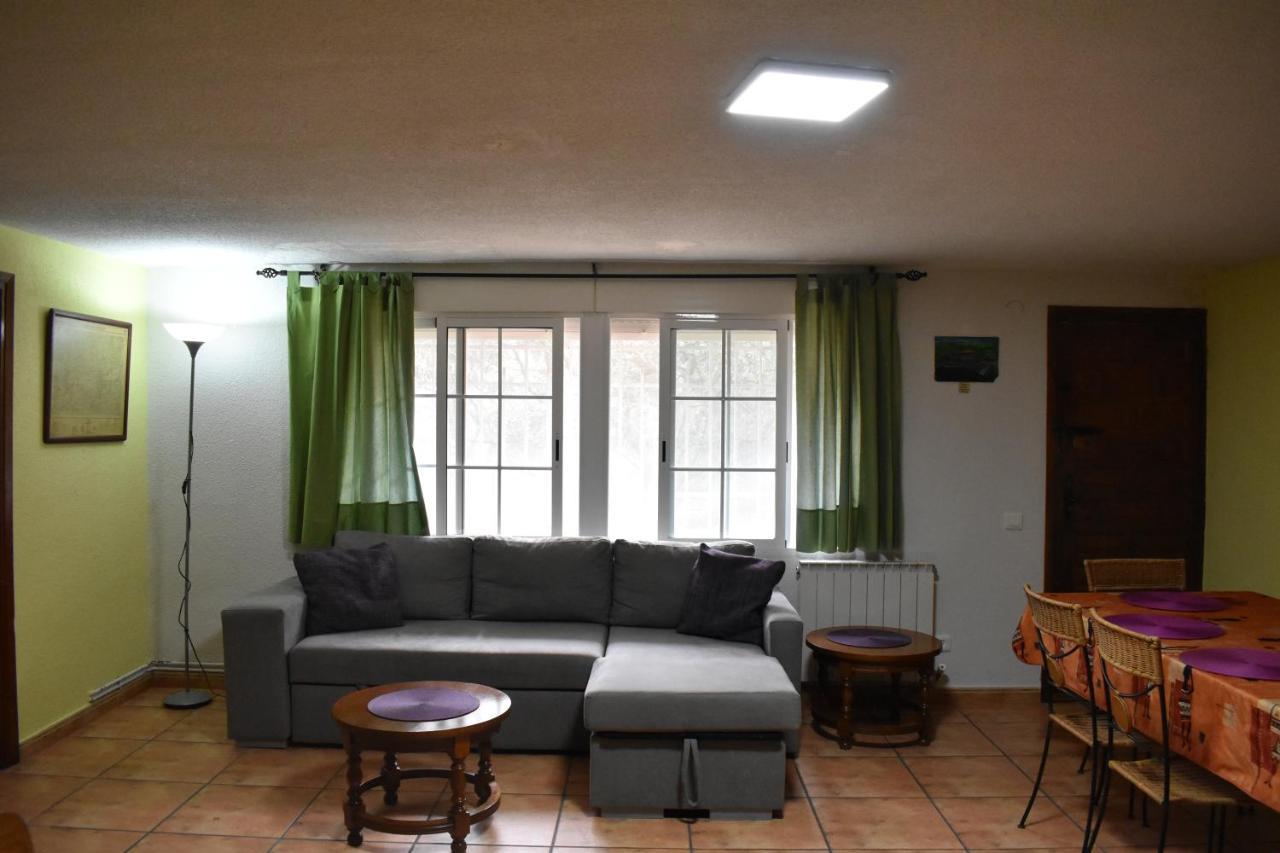La Rocalla Del Tietar Villa Sotillo de la Adrada Exterior foto